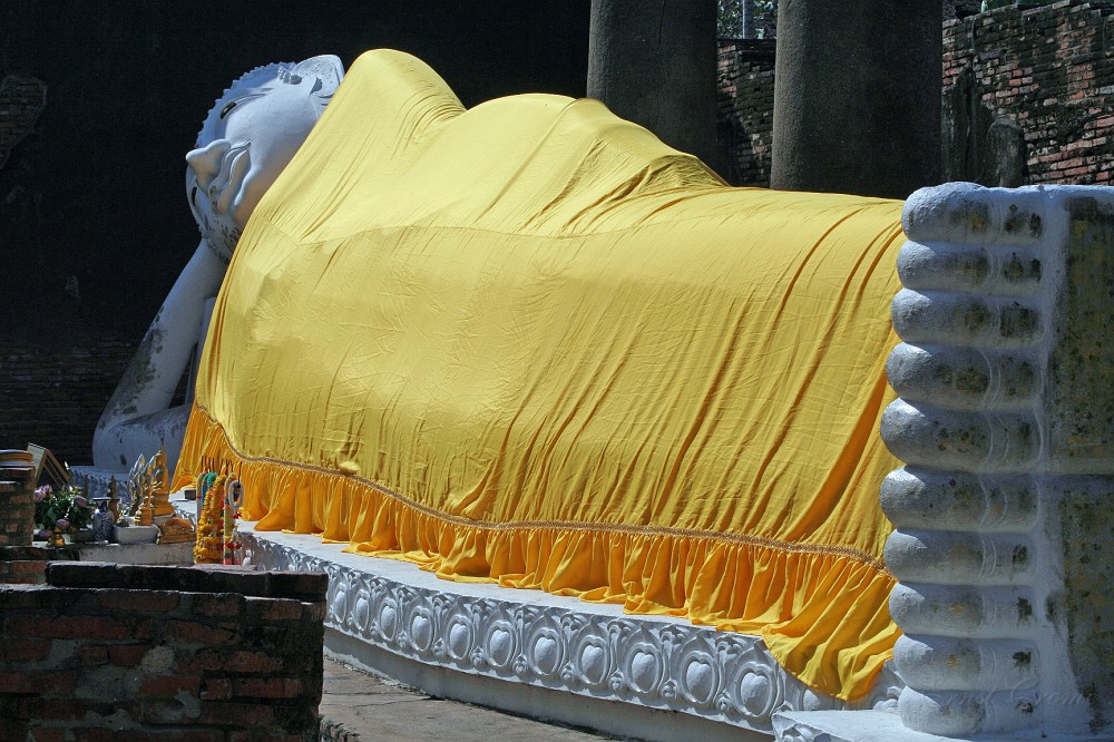 IMG_4461.JPG - liegender Buddha in Ayutthaya